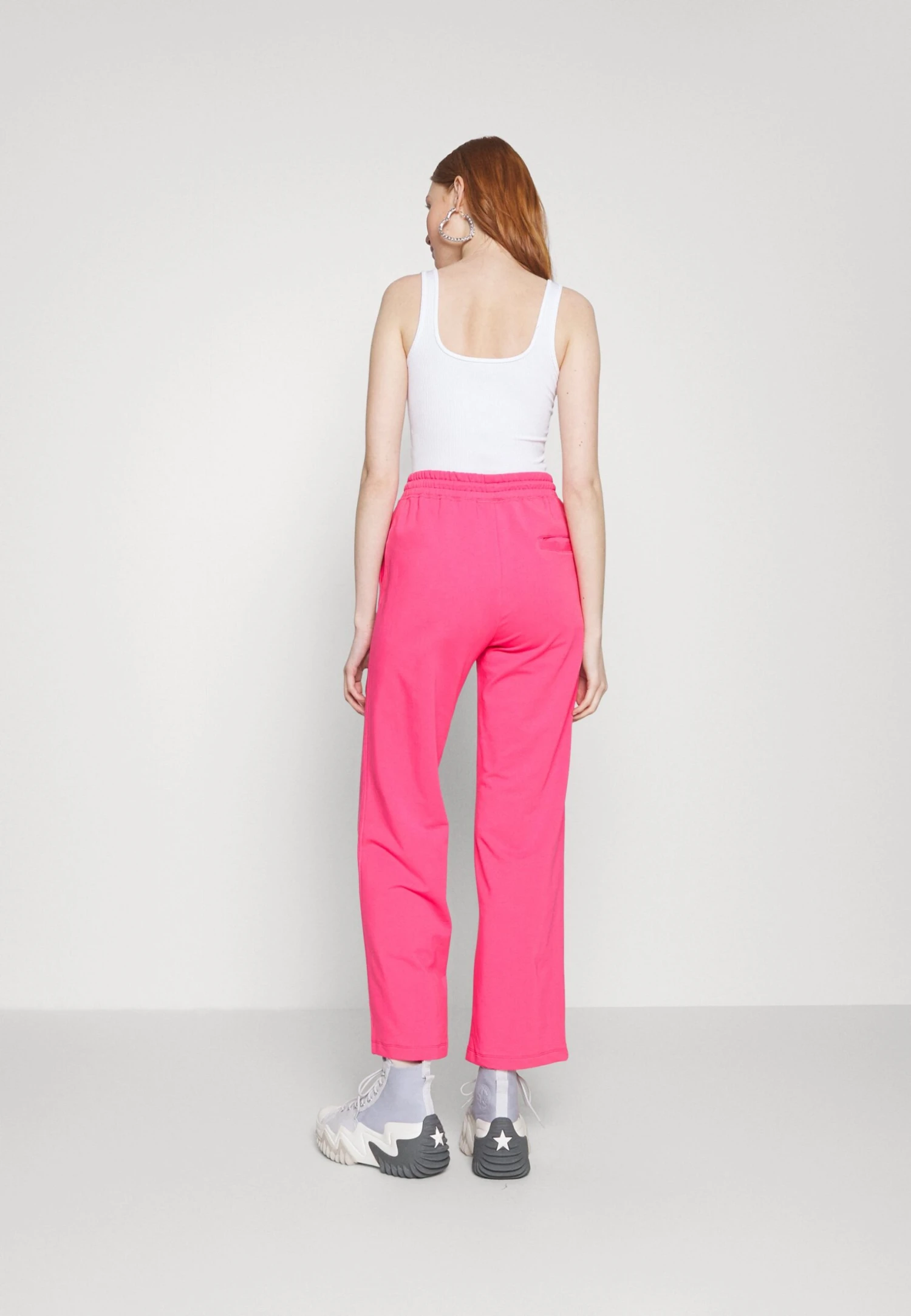 Converse Loose Pant - Tracksuit Bottoms - Astral Pink 3 Converse Loose Pant - Tracksuit Bottoms - Astral Pink - Image 3