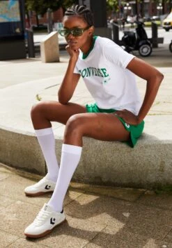 Converse RUN STAR TRAINER - Trainers - Egret/black/honey