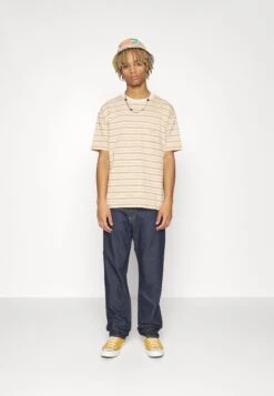 Converse Striped Pocket Tee - Print T-Shirt - Natural Ivory -Converse Store 1325c181084c42f19ab6e559670a4af2