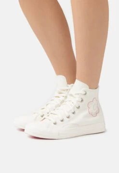 Converse Chuck Taylor All Star - High-Top Trainers - Sunrise Pink/Black