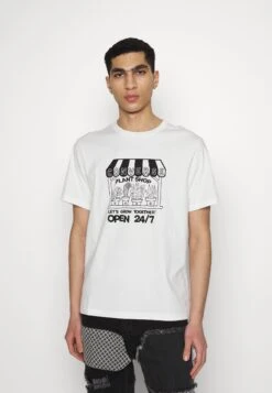 Converse Plant Shop Graphic - Print T-Shirt - White -Converse Store 20f34372b6824cce85e51f477c6a7732