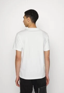 Converse Plant Shop Graphic - Print T-Shirt - White -Converse Store 210808578d614153883dd47a65fb9c54