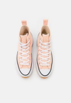 Converse Run Star Hike Seasonal Unisex - High-Top Trainers - Peach/White -Converse Store 2174afeff3aa4beb9069900fe92226e6