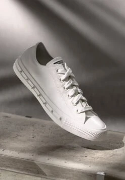 Converse CHUCK TAYLOR ALL STAR - Trainers - Vintage White/black