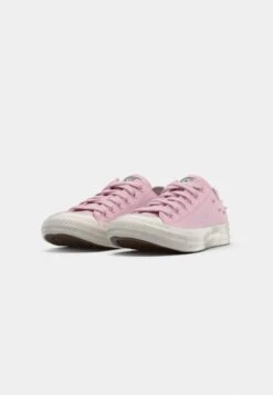 Converse CHUCK TAYLOR ALL STAR - Trainers - Pink Frosting/vintage White/black -Converse Store 248ac9f4c1194d52996f513e87463414