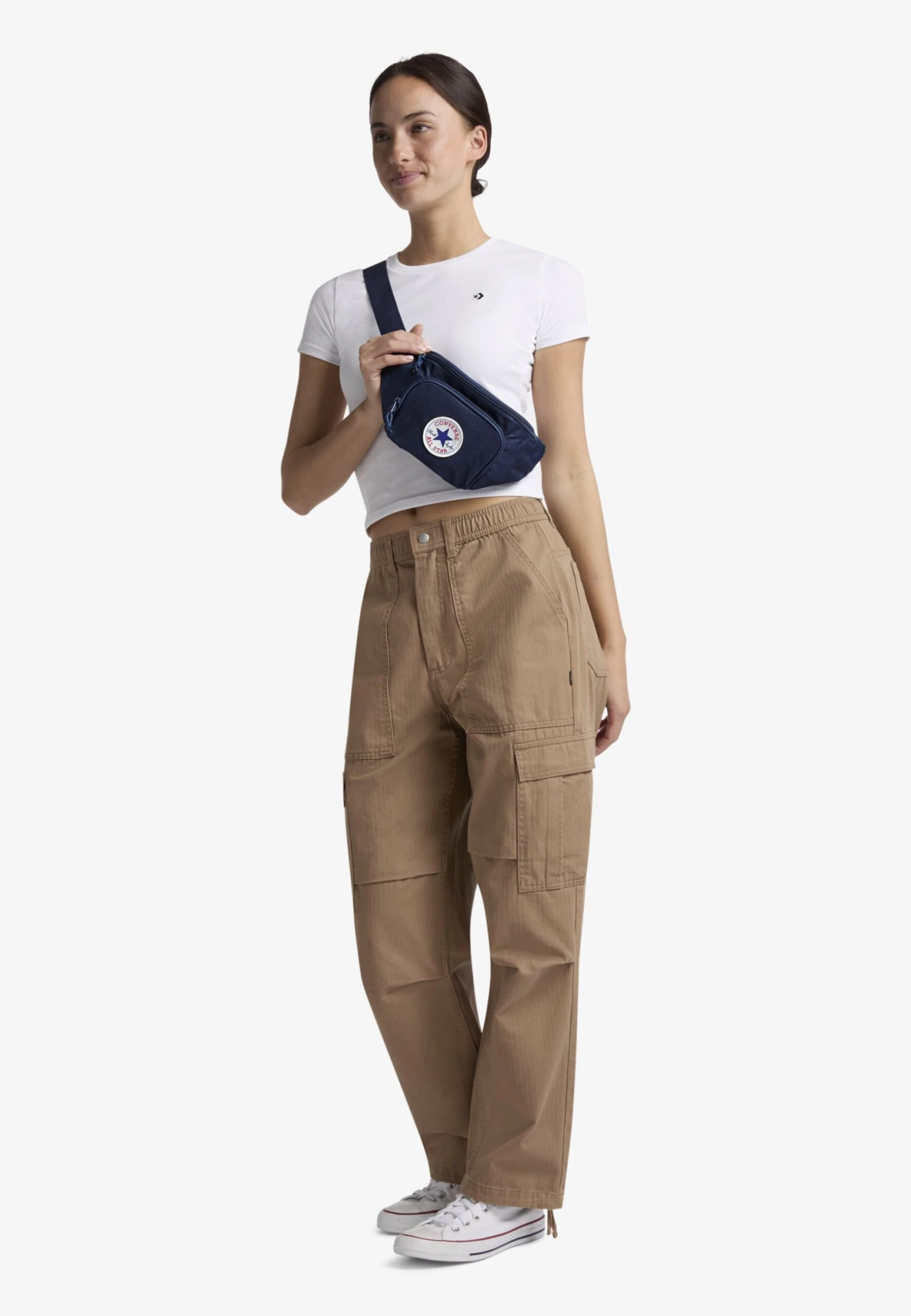 Converse GO SLING UNISEX - Bum Bag - Black 5 Converse GO SLING UNISEX - Bum Bag - Black - Image 5