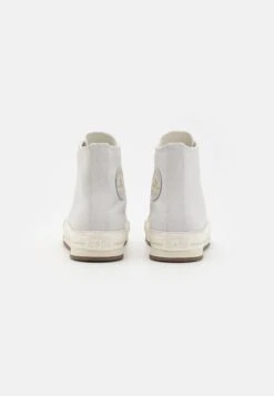 Converse CHUCK TAYLOR ALL STAR LIFT PLATFORM UNISEX - High-top Trainers - Barely Grey/egret/gold 8 Converse CHUCK TAYLOR ALL STAR LIFT PLATFORM UNISEX - High-top Trainers - Barely Grey/egret/gold -Converse Store 262564c989b04bd9bc596b357abec26c