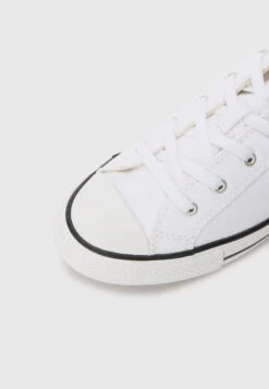 Converse CHUCK TAYLOR DAINTY LUCKY - Trainers - White/black/white -Converse Store 2a1e378b55a44ca8917b0e25bed6dd34