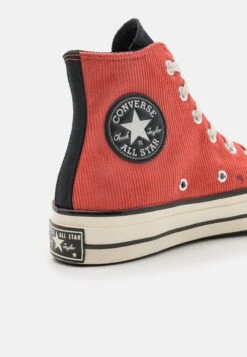 Converse Chuck 70 Workwear Unisex - High-Top Trainers - Rhubarb Pie/Black -Converse Store 2e443861a7f947c2b22c9b5956033fbd
