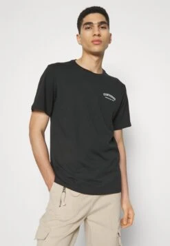 Converse Go-To Double Sided Rec Club T-Shirt - Basic T-Shirt - Converse Black -Converse Store 2e799db004684bb5a13896038355b446