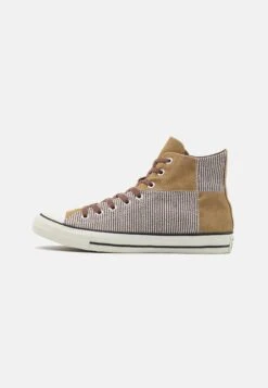 Converse Chuck Taylor All Star Workwear Unisex - High-Top Trainers - Squirrel Friend/Khaki