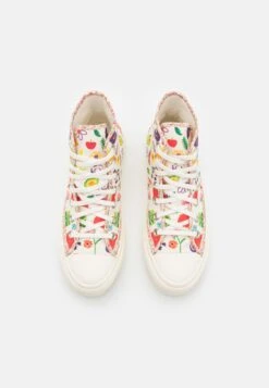 Converse Chuck Taylor All Star Lift - High-Top Trainers - Egret/Green Beam -Converse Store 3853c093c2324bda99d4405bfdd0d3e5