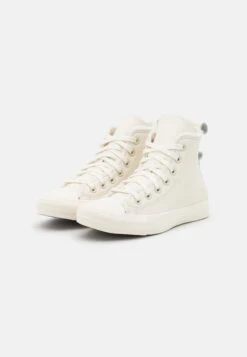 Converse Chuck Taylor All Star - High-Top Trainers - Egret 8 Converse Chuck Taylor All Star - High-Top Trainers - Egret -Converse Store 394c4abaef054e34aa133a8bf029f61d