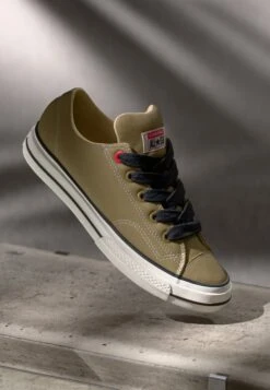 Converse CHUCK TAYLOR PUFF UNISEX - Trainers - Swamp Core/last Straw/white