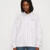 Converse Long Sleeve Shirt - Button-Down Blouse - Vapor Violet