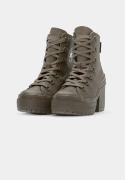 Converse CHUCK 70 DE LUXE HEEL PLATFORM - High-top Trainers - Classic Taupe -Converse Store 3f5b27f506054d2e821b7b0d08dd0de6