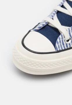 Converse CHUCK 70 HICKORY STRIPE UNISEX - High-top Trainers - Light Blue/white -Converse Store 41465064322a4662a9c7e47c567398d1