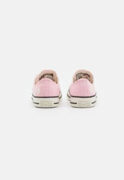 Converse Chuck Classic - Trainers - Sunrise Pink -Converse Store 47742d5cf0714e8480b4d6cd9919d180