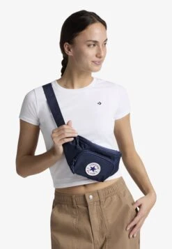 Converse GO SLING UNISEX - Bum Bag - Navy -Converse Store 4e0c82d9cfad4419a1fc35cfb30dafb4