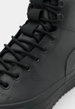 Converse CHUCK TAYLOR ALL STAR WATER REPELLENT HIKER UNISEX - High-top Trainers - Black -Converse Store 4eae0bbc247641c390207c10844e959e