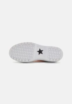 Converse Chuck Taylor All Star Lugged Lift Platform - High-Top Trainers - Cheeky Coral/White/Black -Converse Store 599d89e62bcd4a5e86cbe924caaf42a1