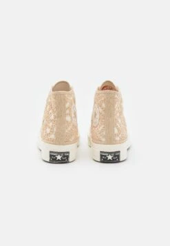 Converse Chuck 70 - High-Top Trainers - Oat Milk/Egret -Converse Store 6093b94c6c334207814c570bff6e5ddc