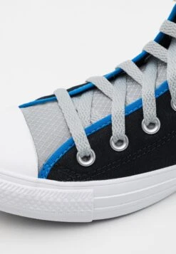Converse Chuck Taylor All Star Digital Terrain Unisex - High-Top Trainers - Black/Ash Stone/Digital Blue -Converse Store 63f134d266f44c589ff6426262230656
