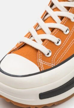 Converse Run Star Legacy Cx Unisex - High-Top Trainers - Monarch/Black/Egret -Converse Store 6589a6b8a7c8435898eaea756b5d7121