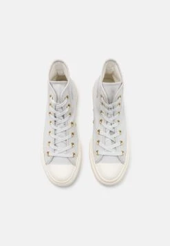 Converse CHUCK TAYLOR ALL STAR LIFT PLATFORM TAILORED LINES - High-top Trainers - Barely Grey/egret/gold 9 Converse CHUCK TAYLOR ALL STAR LIFT PLATFORM TAILORED LINES - High-top Trainers - Barely Grey/egret/gold -Converse Store 68525e850c934fab974bbdce0e06cbd3