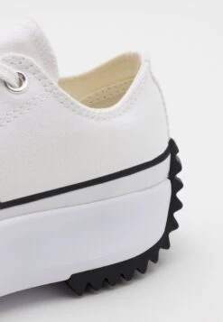 Converse Run Star Hike Unisex - Trainers -Converse Store 6d94e4b6264b48f58b22fb14b5fd2fab