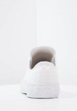 Converse Chuck Taylor All Star Ox Unisex - Trainers -Converse Store 7042906f720c42f2adcaef3c0df75937