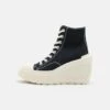 Converse CHUCK 70 DE LUXE WEDGE - High-top Trainers - Black/egret