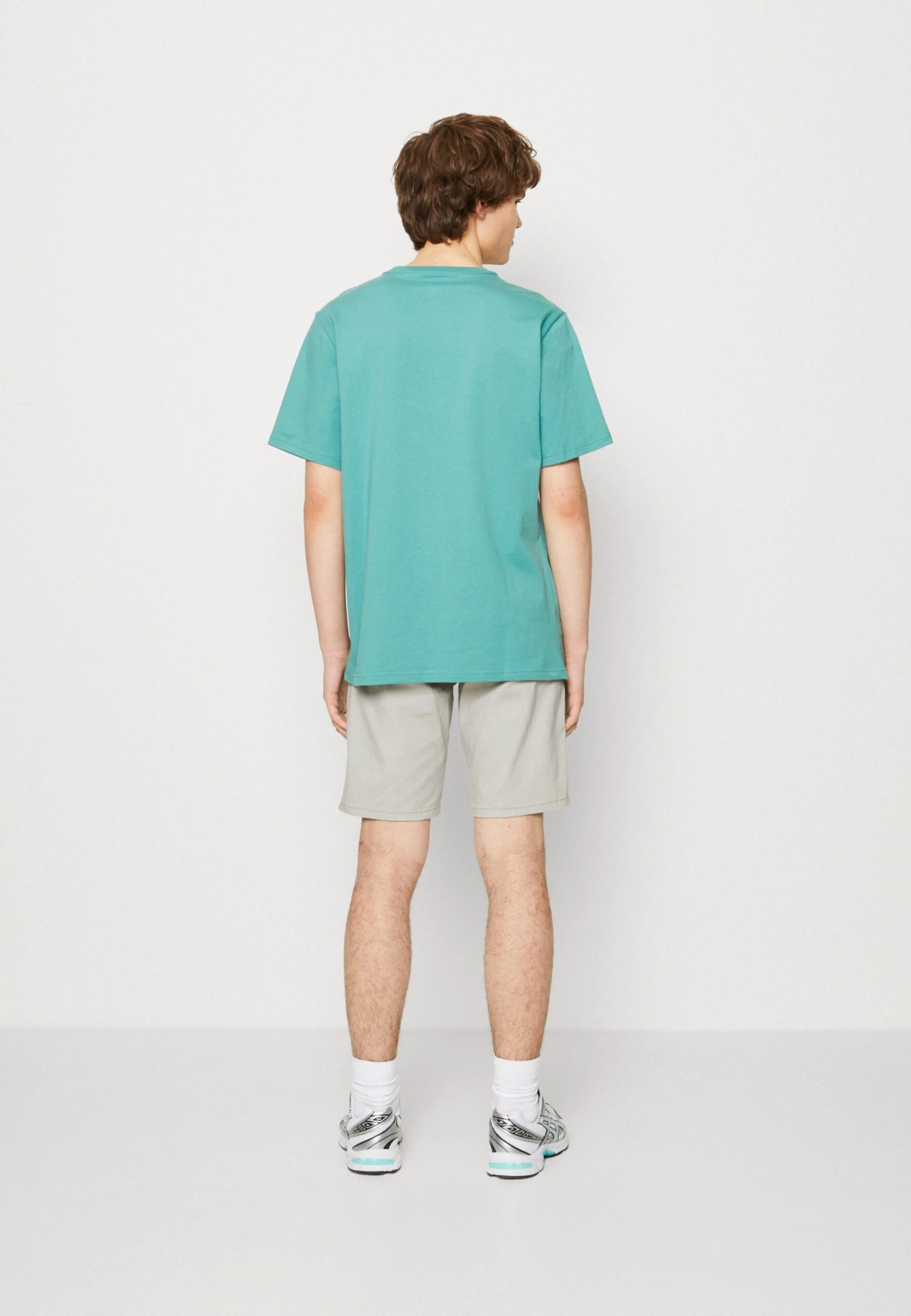 Converse Go To Star Chevron Unisex - Print T-Shirt - Algae Coast 3 Converse Go To Star Chevron Unisex - Print T-Shirt - Algae Coast - Image 3