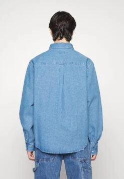 Converse Oxford Long Sleeve - Shirt - Denim -Converse Store 75ffc61ee6024507b03e7b13aa1512e9