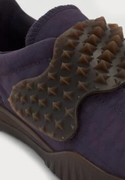 Converse CHET LO RUN STAR TRAINER UNISEX - Trainers - Nightshade -Converse Store 789cfb4055914f36b7355196047983e3