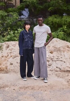 Converse CHUCK 70 WIDE UNISEX - Trainers - Black/egret -Converse Store 7a2bfa73bf70475fa10ffa95cc581a41