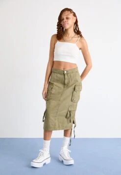 Converse CHUCK TAYLOR ALL STAR LUGGED HEEL PLATFORM - High-top Trainers - White/black/egret -Converse Store 7cff4aee9d254059b095107bbc881f20