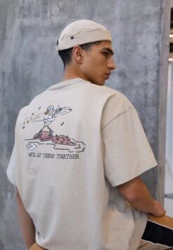 Converse Swamp Pals- Print T-Shirt - Beach Stone