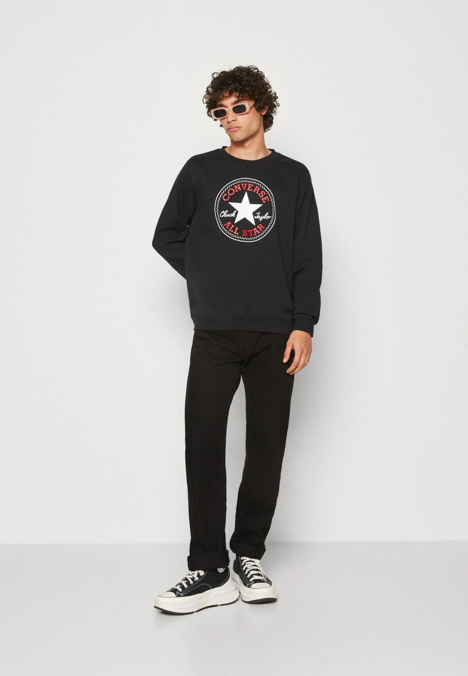 Converse Go To All Star Patch Crew Unisex - Sweatshirt - Black 2 Converse Go To All Star Patch Crew Unisex - Sweatshirt - Black - Image 2