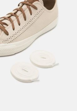 Converse CHUCK TAYLOR ALL STAR UNISEX - Trainers - Warm Clay/egret/dark Whiskey -Converse Store 8273c48d09bb4dfd82cd16ea61ab9468