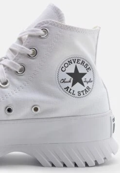 Converse Chuck Taylor All Star Lugged 2.0 Unisex - High-Top Trainers - White -Converse Store 88525b3a11ae44fcb777bd2847efcc2f