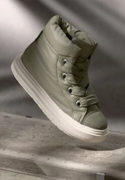 Converse CHUCK TAYLOR ALL STAR ELEMENTS BOOT - Trainers - Light Field Surplus