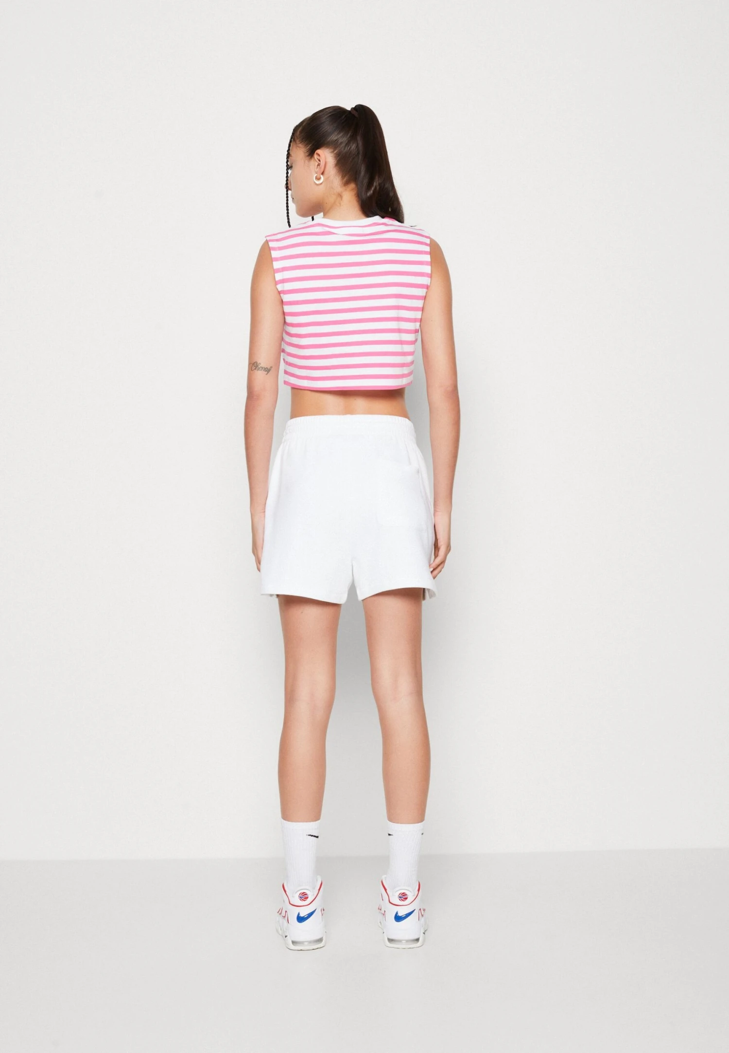 Converse Chuck Taylor Patch Relaxed - Tracksuit Bottoms 3 Converse Chuck Taylor Patch Relaxed - Tracksuit Bottoms - Image 3