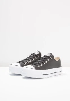 Converse Chuck Taylor All Star Lift Clean - Trainers - Black/White -Converse Store 8fa51fa514da48f5b9baf0f4c80ce1b3