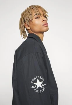 Converse Varsity Padded Jacket - Bomber Jacket -Converse Store 9049ee8bdcaf43fabb40cf9f22d39470