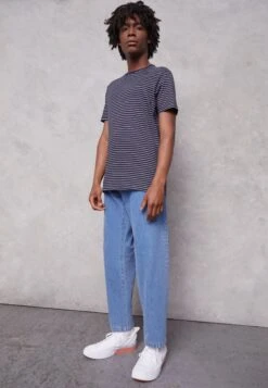 Converse Chuck Taylor All Star Flyease Hands-Free Unisex - Trainers - White/Black/Wild Mango -Converse Store 92794ebb93ea40beb25c8b6527101a0f