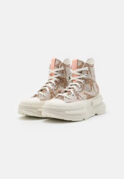 Converse Run Star Legacy - High-Top Trainers - Beige -Converse Store 94b327ef6ea5470b9c4a47a4d78a6aa2