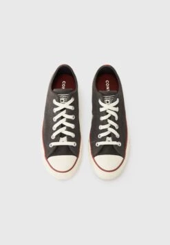 Converse CHUCK TAYLOR ALL STAR UNISEX - Trainers - Mudguard/rottin Apple/black -Converse Store 966461e65b60449eb8a734b665d5875e