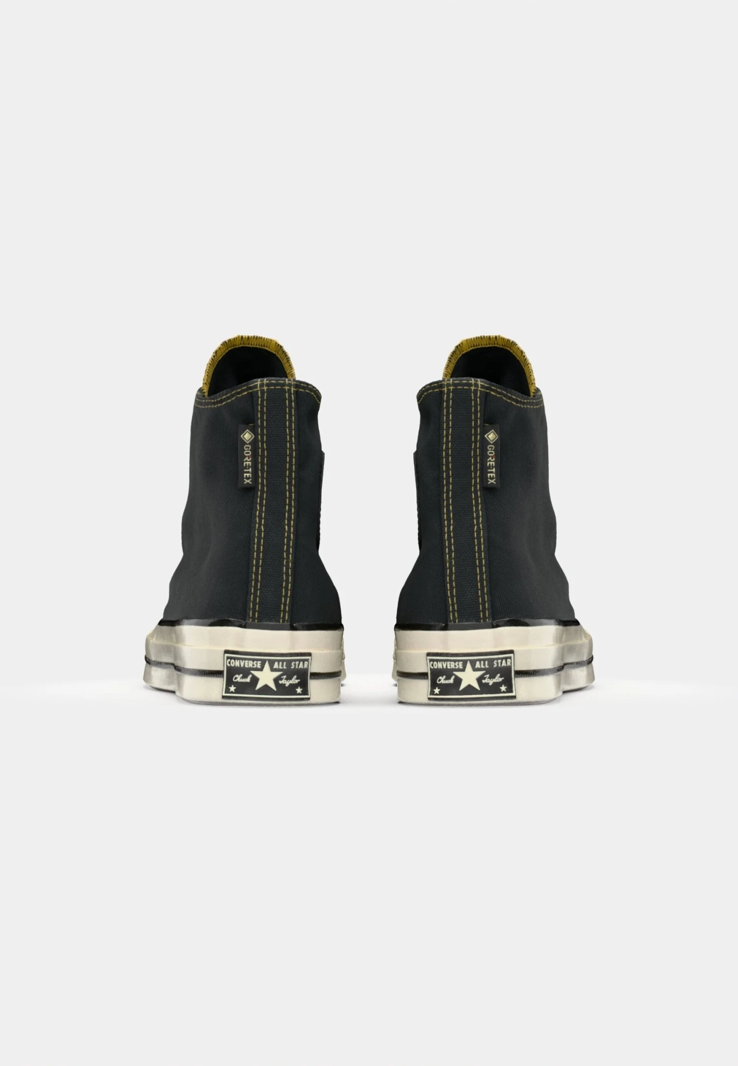 Converse CHUCK 70 GTX UNISEX - High-top Trainers - Black/sunny Angle 5 Converse CHUCK 70 GTX UNISEX - High-top Trainers - Black/sunny Angle - Image 5