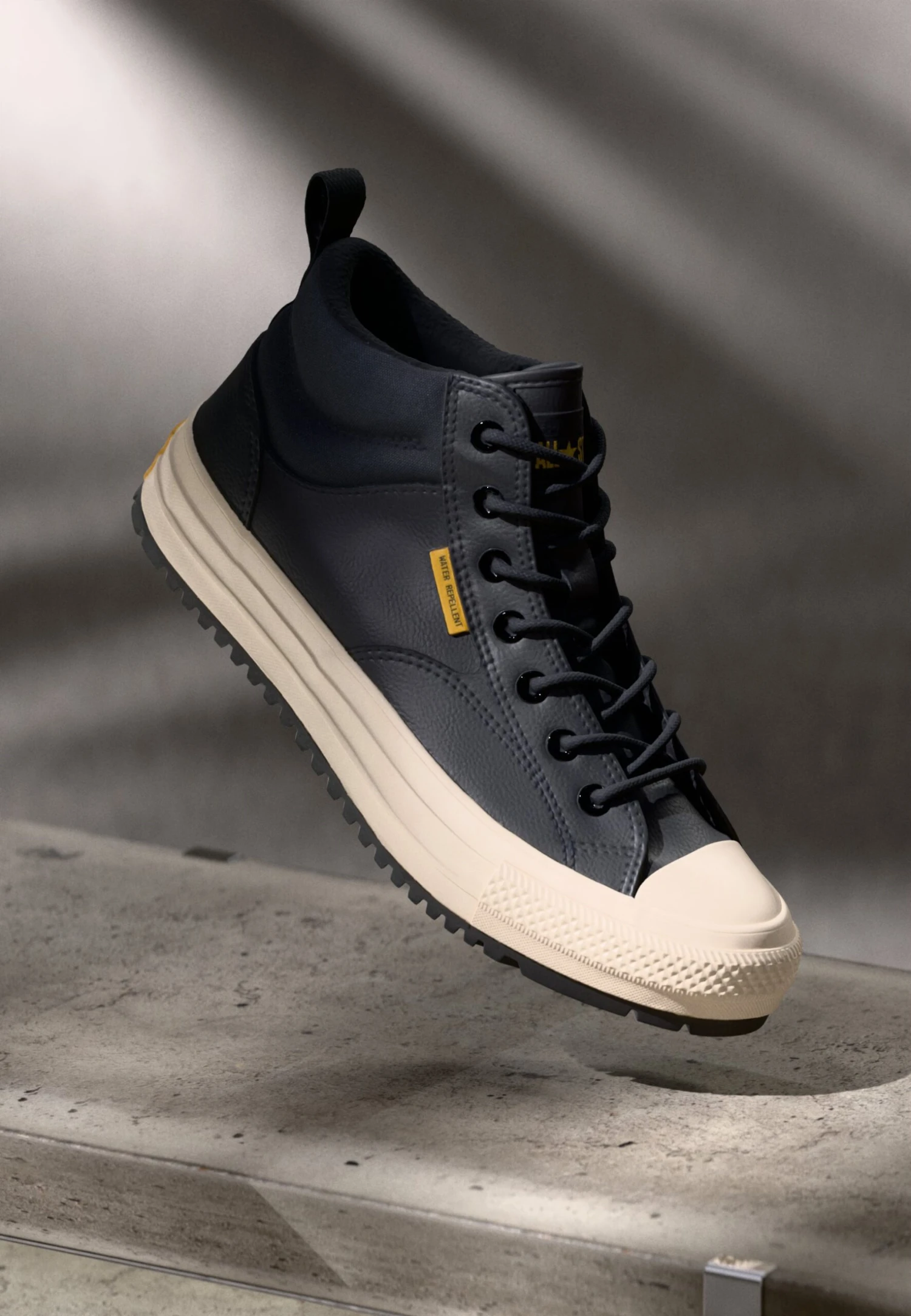 Converse CHUCK TAYLOR ALL STAR MALDEN STREET WATERPROOF UNISEX - High-top Trainers - Total Eclipse/black/sunny Angle 1 Converse CHUCK TAYLOR ALL STAR MALDEN STREET WATERPROOF UNISEX - High-top Trainers - Total Eclipse/black/sunny Angle